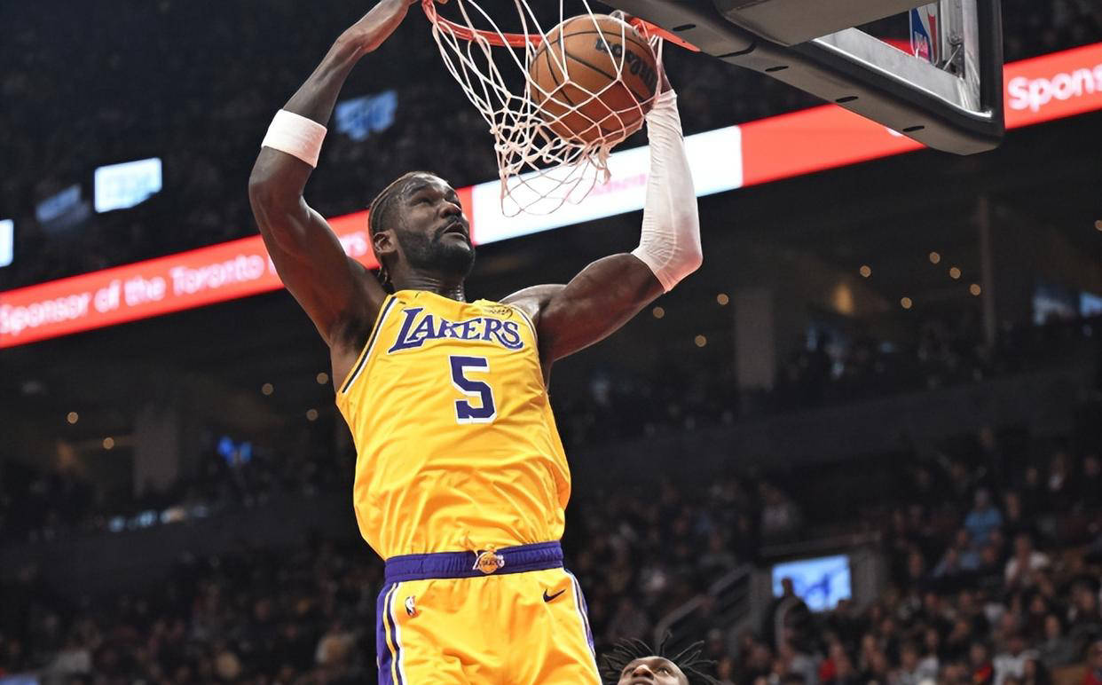 九游体育-赛地聚焦：NBA常规赛冲刺阶段热度飙升，底特律活塞豪取连胜，质疑声仍在，资深球员宣示担当的简单介绍