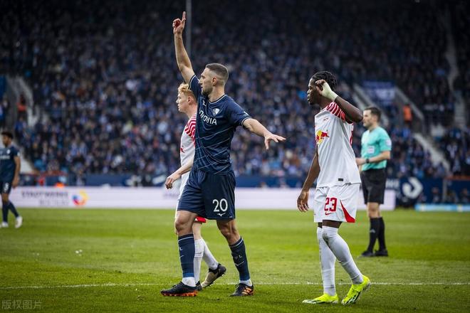 九游体育-包含赛后突围战来临，莱比锡围绕西甲强势反弹，引发热议，细节决定成败的词条