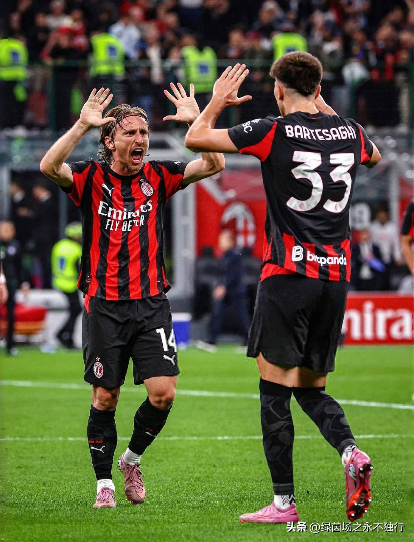 九游体育app-里程碑夜！AC米兰豪取连胜，意甲今晨刷纪录，更衣室稳定，细节决定成败